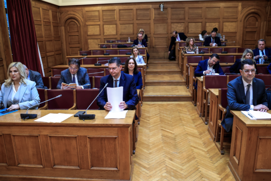 Τα ιδιωτικά ΑΕΙ στην Επιτροπή Μορφωτικών Υποθέσεων της Βουλής